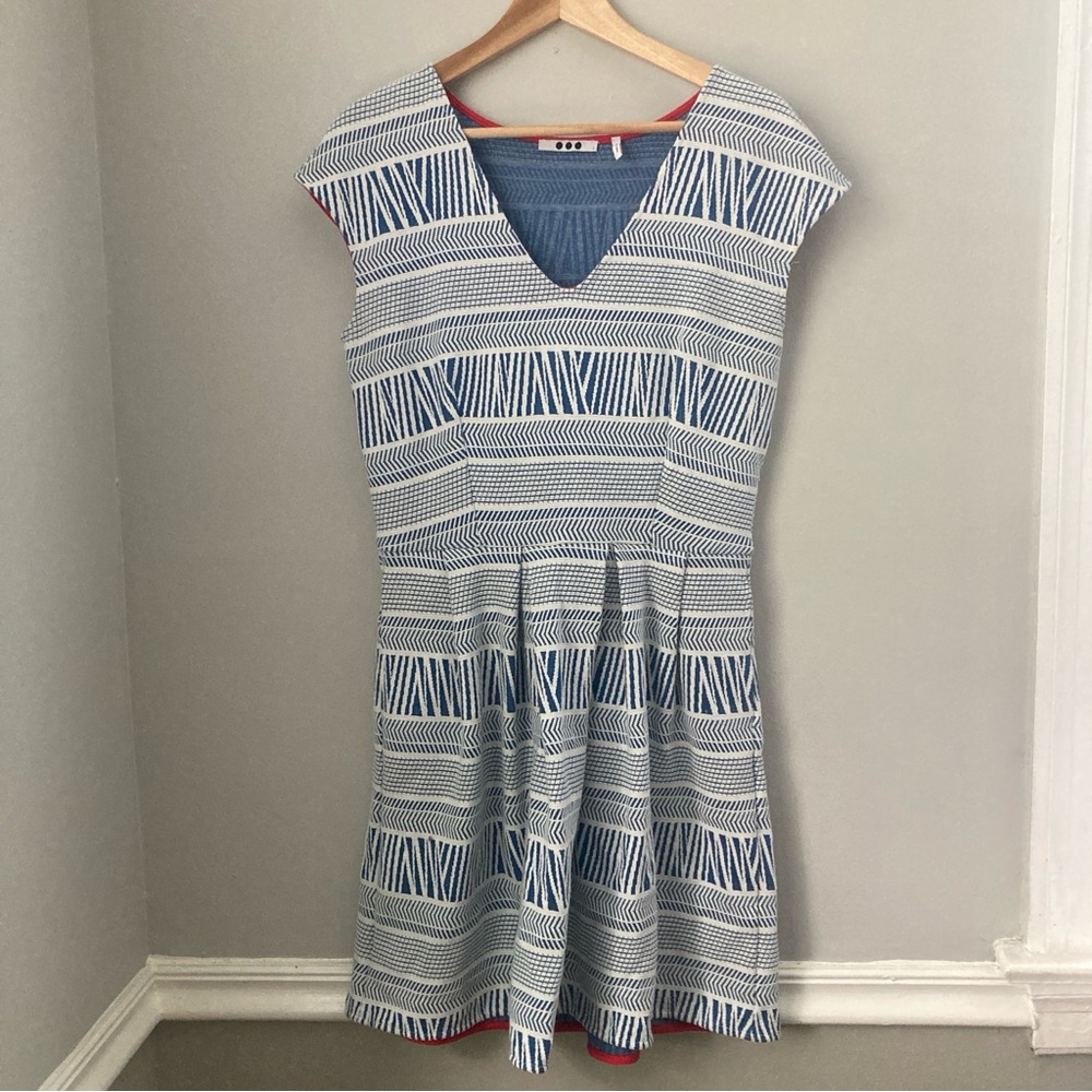 Three Dots blue white cap sleeve fit and flare patterned weave dress pockets USA